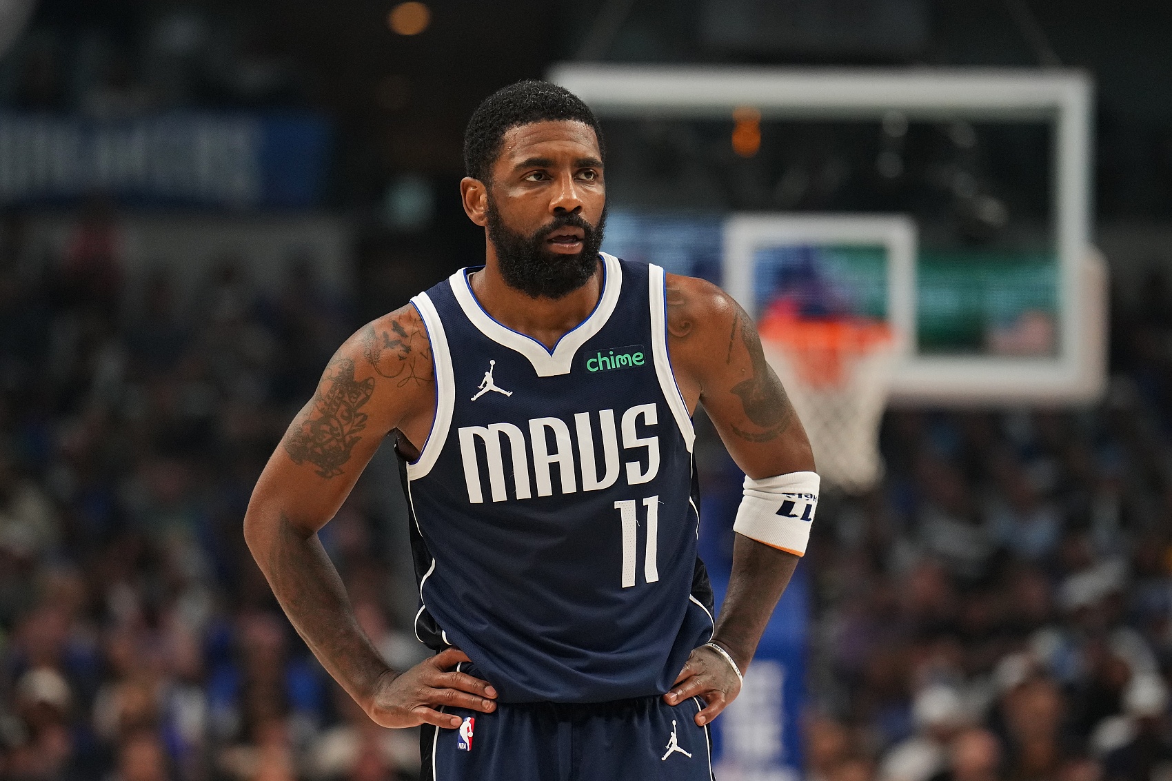 NBA巨星欧文亲授 面对质疑时如何将压力转化为荣耀
